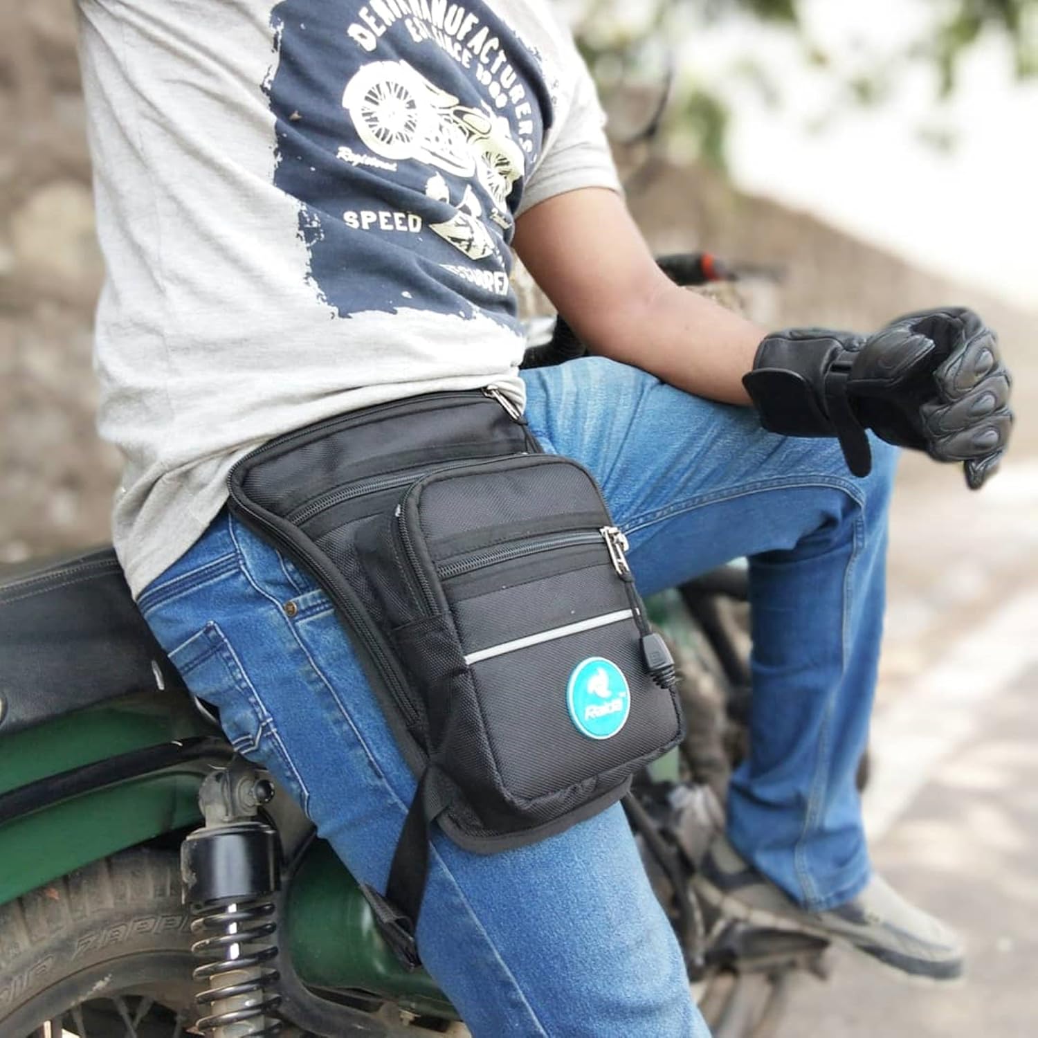 Raida ThruX Motorcycle Thigh Bag - Image 2