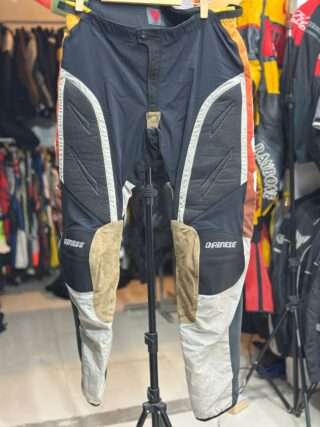 DAINESE PANT With Level 2 Protection SIZE - 38-40 Waist