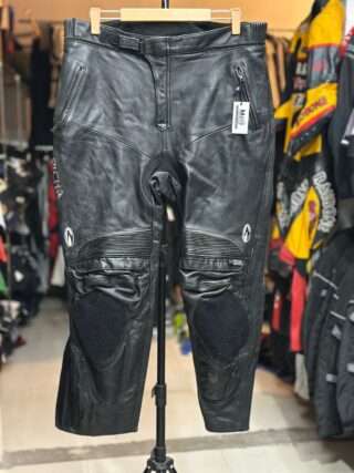 RICHA LEATHER RIDING PANT With Level 2 Protection SIZE 38 WAIST