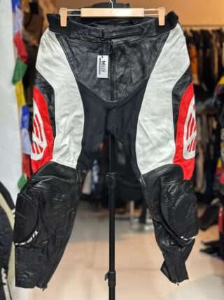 IXON LEATHER RIDING PANT With Level 2 Protection SIZE 38 WAIST