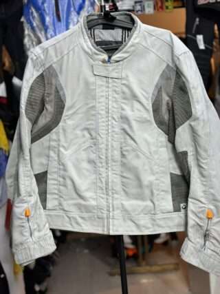 BMW RIDING JACKET WITH LEVEL 2 PROTECTION SIZE 3XL (48 Chest)