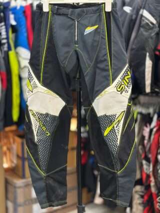 MX PANT SIZE - 32 Waist