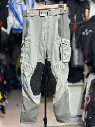 REVIT TOURING RIDING PANT WITH LEVEL 2 PROTECTION SIZE - 30-32 WAIST