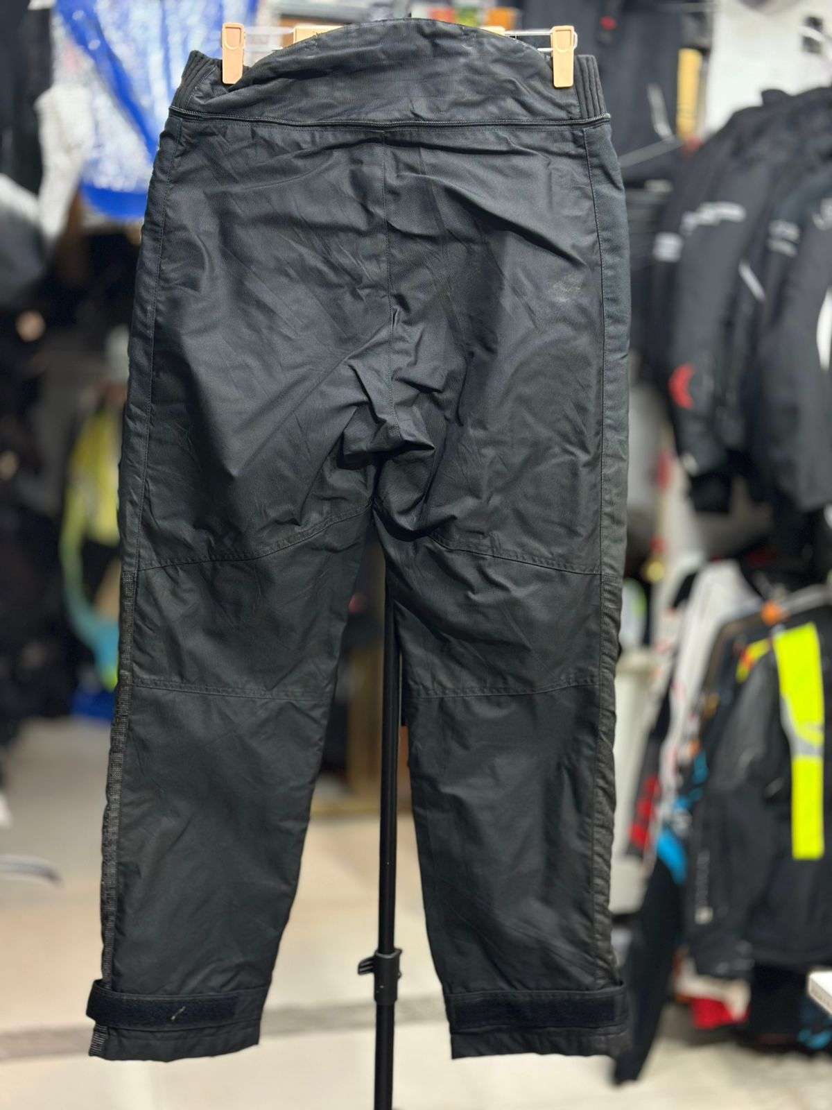 BMW MOTERRAD TOURING RIDING PANT WITH LEVEL 2 PROTECTION WAIST 34 - Image 5