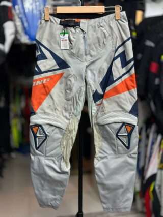 DNG MX PANT SIZE – 32 Waist
