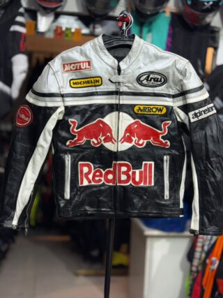 REDBULL LEATHER RIDING JACKET WITH LVL 2 PROTECTION SIZE L ( 42 CHEST)