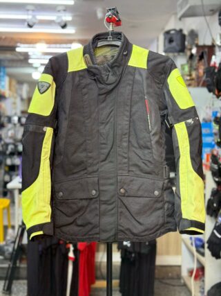 REVIT TOURING RIDING JACKET WITH LEVEL 2 PROTECTION SIZE M CHEST 40