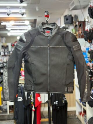 DAINESE RIDING JACKET WITH LEVEL 2 PROTECTION SIZE M CHEST 38-40