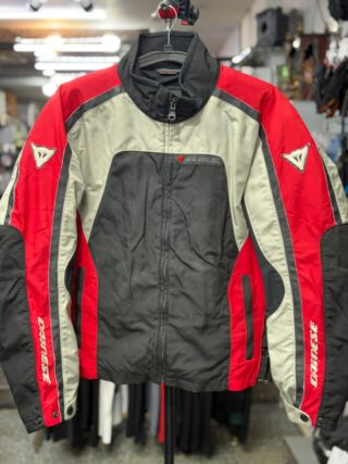 DAINESE RIDING JACKET WITH LEVEL 2 PROTECTION SIZE XL CHEST 44