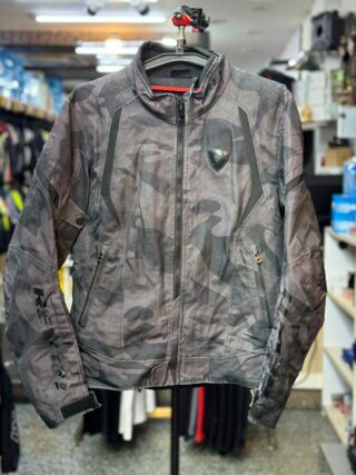 REVIT MESH RIDING JACKET WITH LEVEL 2 PROTECTION SIZE L CHEST 42