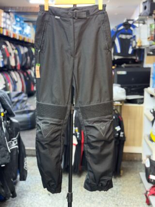 DAINESE TOURING RIDING PANT WITH LEVEL 2 PROTECTION SIZE 28 WAIST