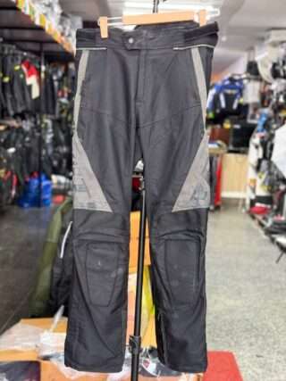 REVIT TOURING RIDING PANT WITH LEVEL 2 PROTECTION SIZE 32 WAIST