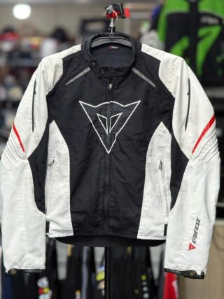 DAINESE RIDING JACKET LEVEL 2 PROTECTION SIZE M (40 CHEST)