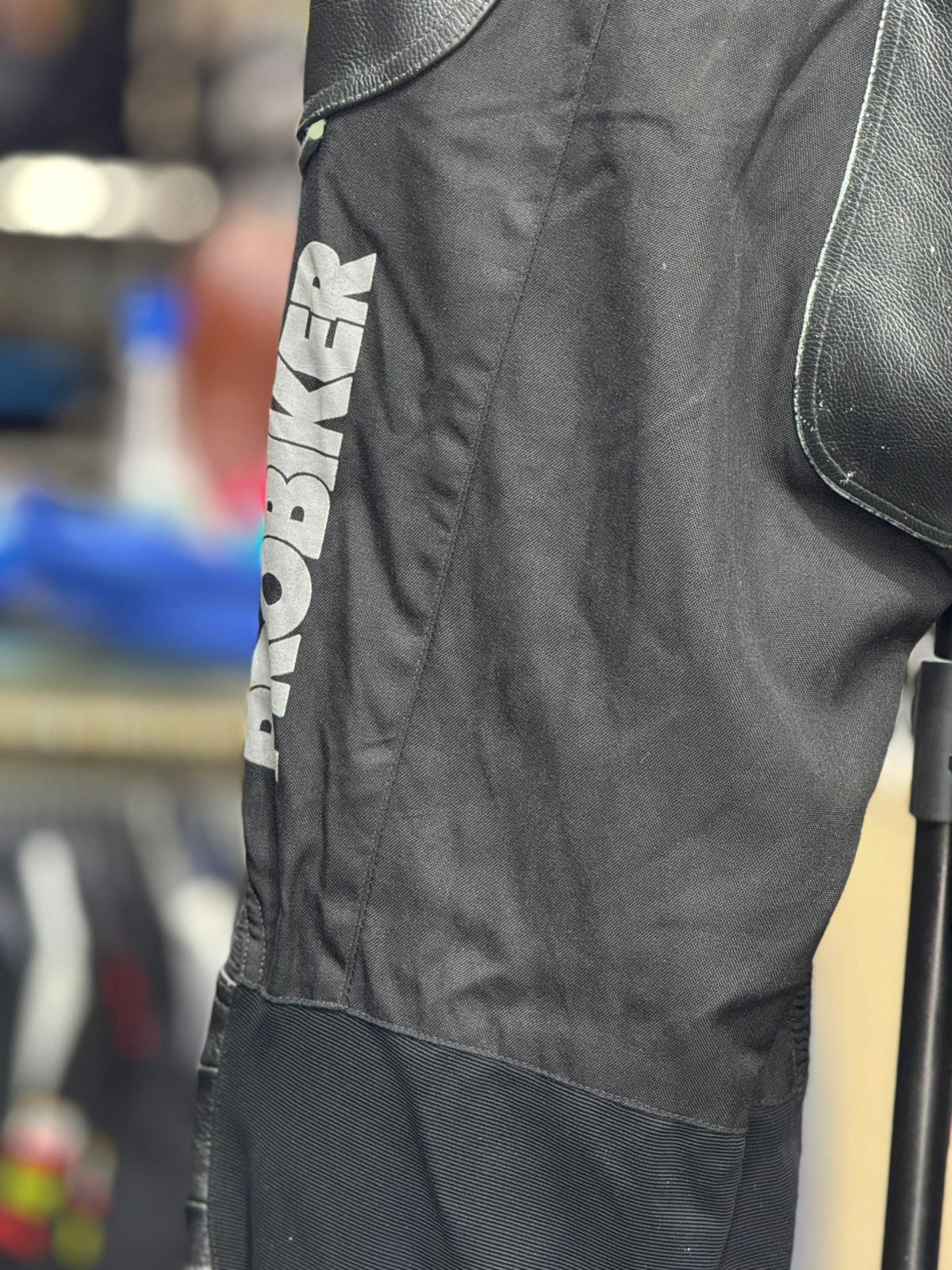PRO BIKER TOURING RIDING PANT WITH LEVEL 2 PROTECTION WAIST SIZE 38 - Image 3