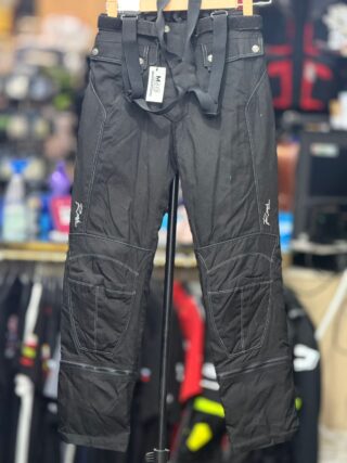 RIDING PANT WITH LEVEL 2 PROTECTION WAIST SIZE 28