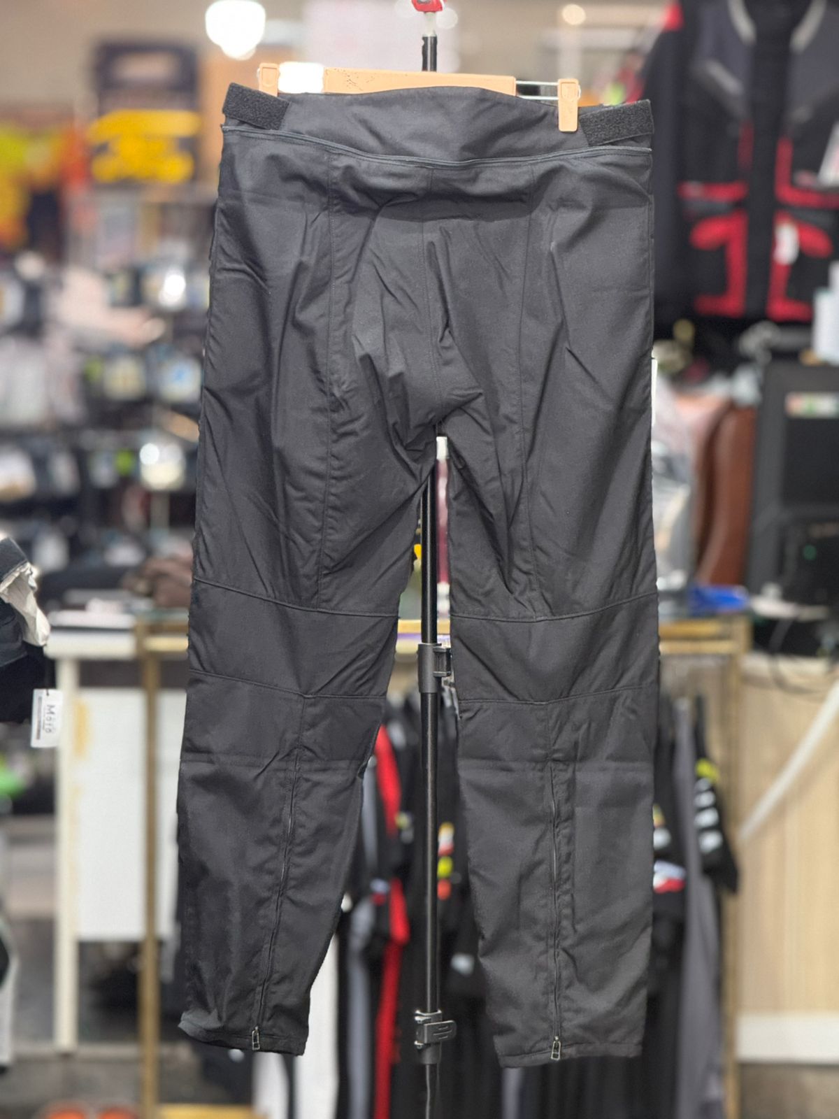 DAINESE TOURING RIDING PANT WITH LEVEL 2 PROTECTION SIZE 38 Waist - Image 2