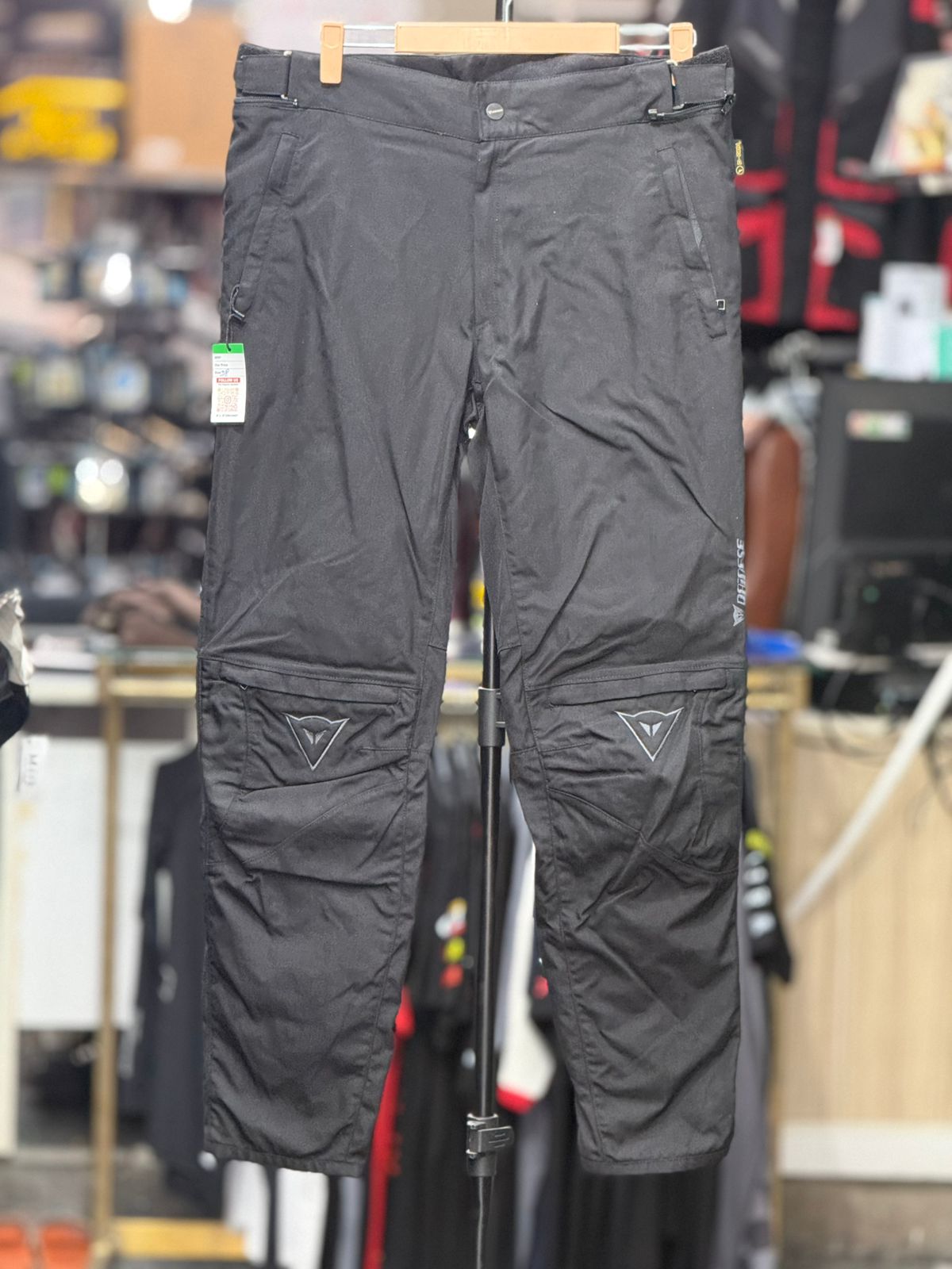 DAINESE TOURING RIDING PANT WITH LEVEL 2 PROTECTION SIZE 38 Waist