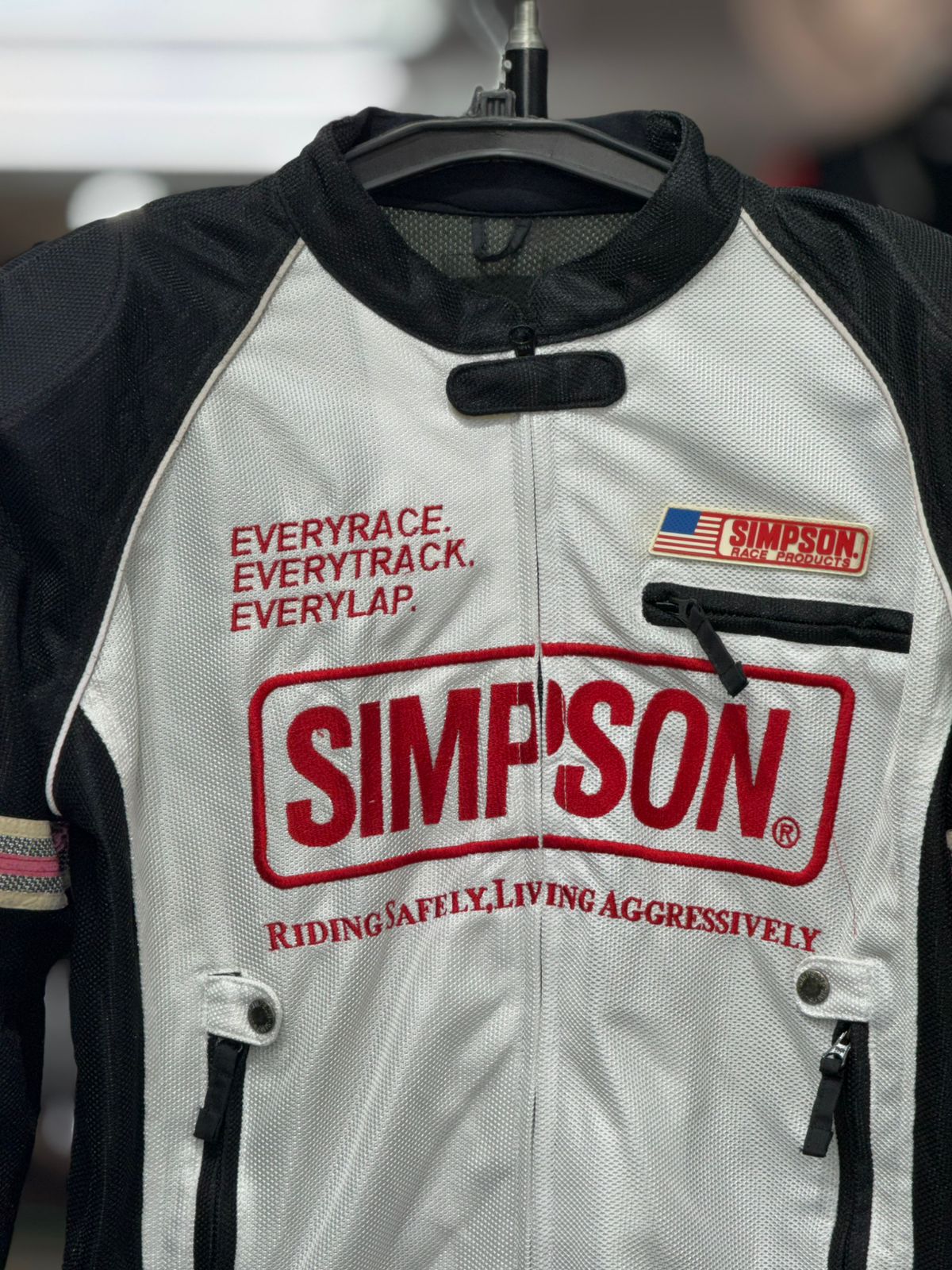 SIMPSON MESH RIDING JACKET WITH LEVEL 2 PROTECTION SIZE M Chest 40 - Image 4