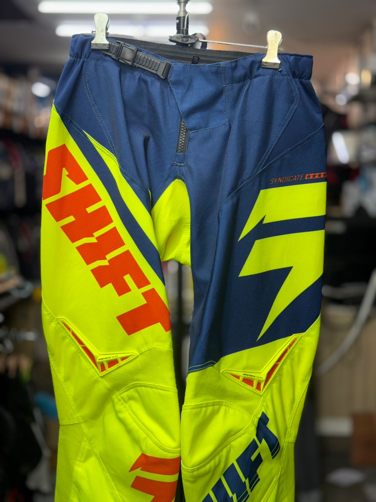 SHIFT MX PANT SIZE- 30 Waist - Image 4