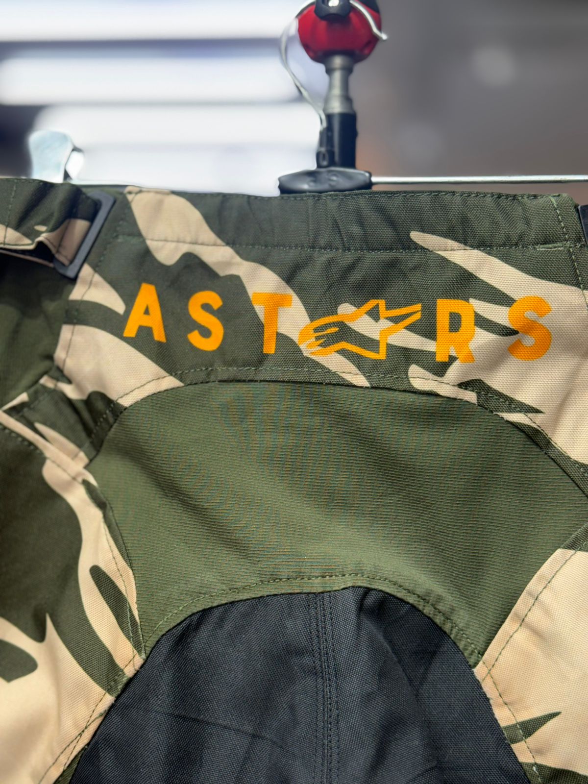ALPINESTAR MX PANT SIZE- 30 Waist - Image 3