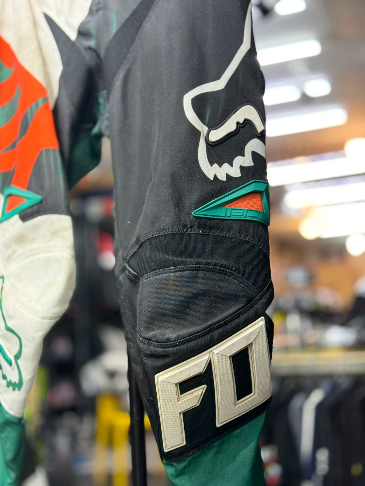 FOX MX PANT SIZE- 34 Waist - Image 2