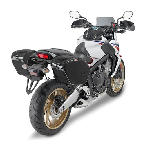 GIVI EA101C – PAIR OF EXPANDABLE SADDLE BAGS 15L – 30L EACH - Image 4