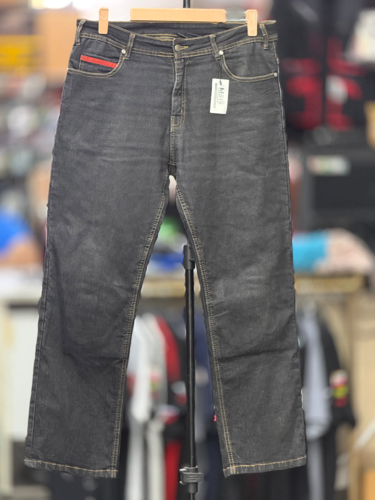 ROUTE ONE RIDING DENIM RIDING PANT WITH LEVEL 2 PROTECTION SIZE 34 WAIST