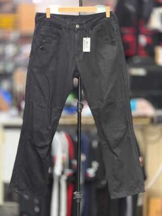 COURSE RIDING DENIM RIDING PANT WITH LEVEL 2 PROTECTION SIZE 34 WAIST