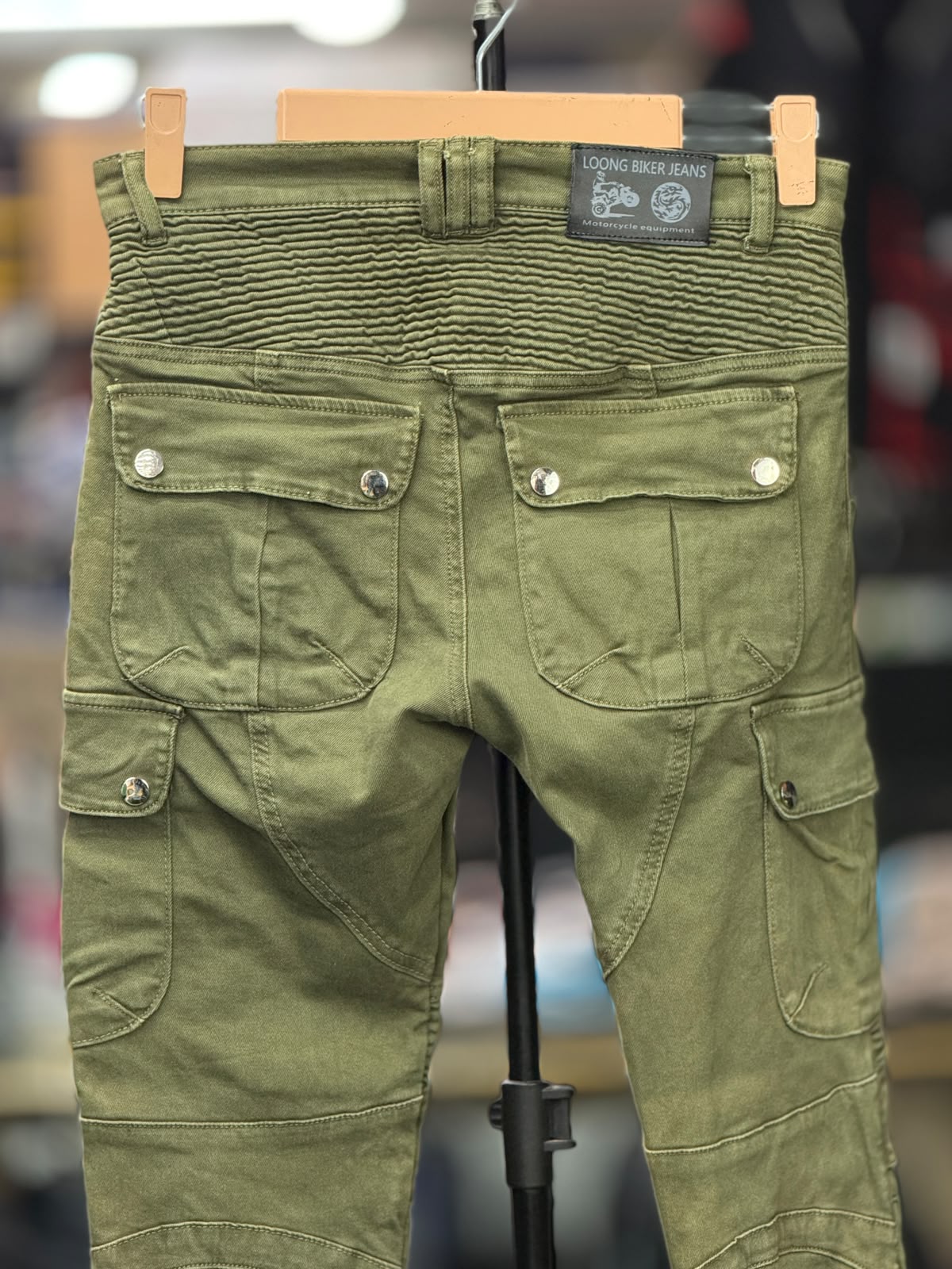 LONG RIDERS RIDING DENIM RIDING PANT WITH LEVEL 2 PROTECTION SIZE 30 WAIST - Image 4