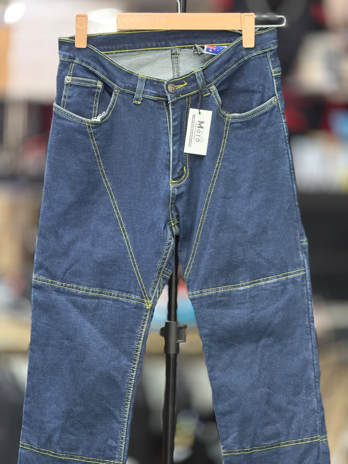 BIKER GEARS RIDING DENIM RIDING PANT WITH LEVEL 2 PROTECTION SIZE 30 WAIST - Image 2