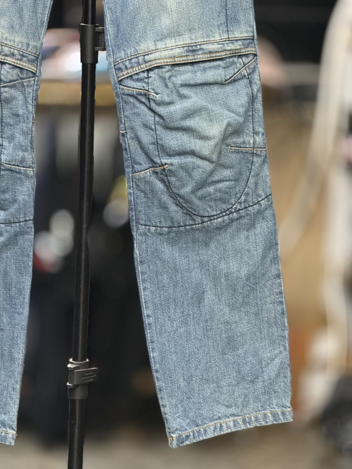 VANUCCI RIDING DENIM RIDING PANT WITH LEVEL 2 PROTECTION SIZE 30 WAIST - Image 3