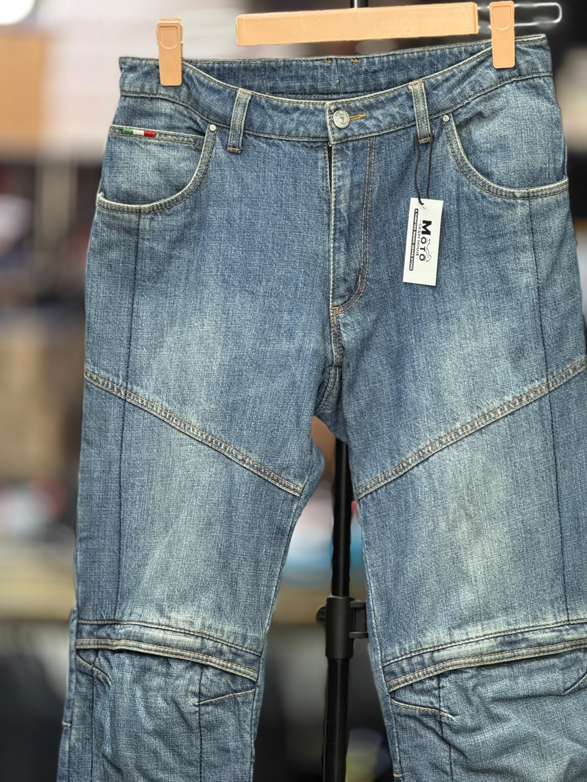 VANUCCI RIDING DENIM RIDING PANT WITH LEVEL 2 PROTECTION SIZE 30 WAIST - Image 2