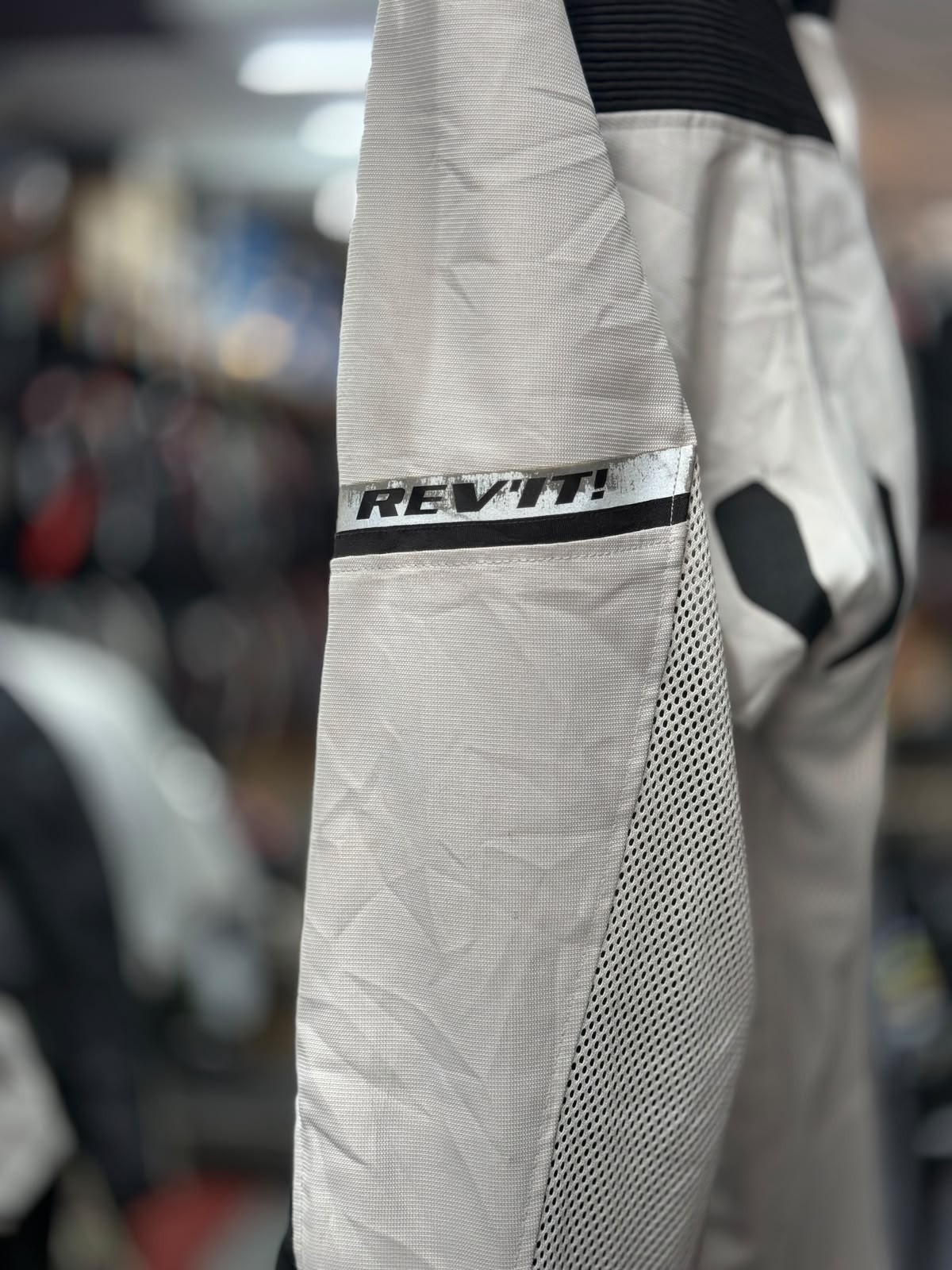 Revit Mesh Air Riding Pant With Level 2 Protection Size 32 Waist - Image 5