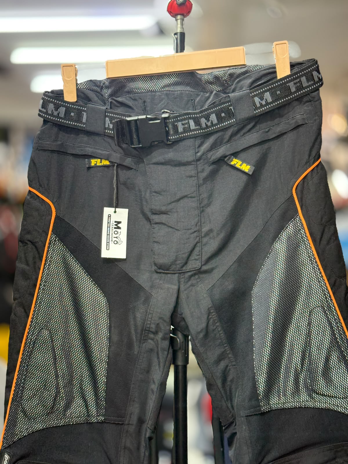 FLM TOURING RIDING PANT WITH LEVEL 2 PROTECTION SIZE 34 WAIST - Image 2