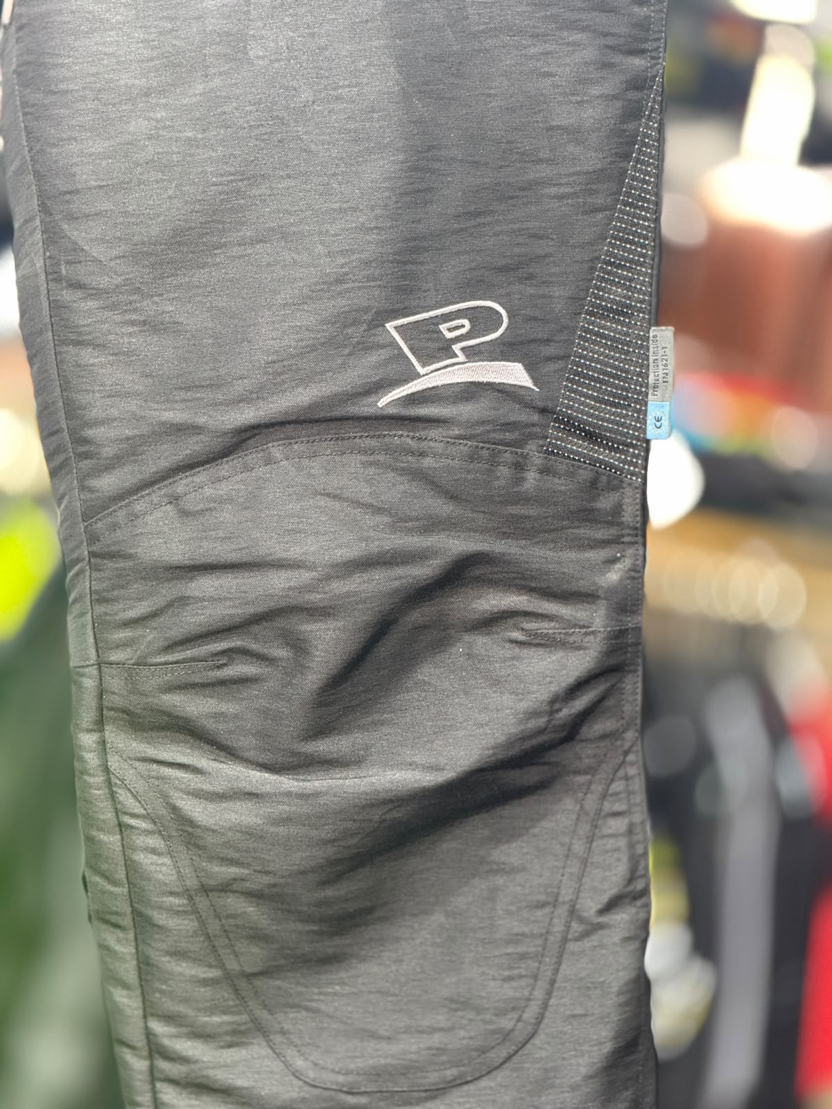 PRO BIKER TOURING RIDING PANT WITH LEVEL 2 PROTECTION SIZE 32 WAIST - Image 4