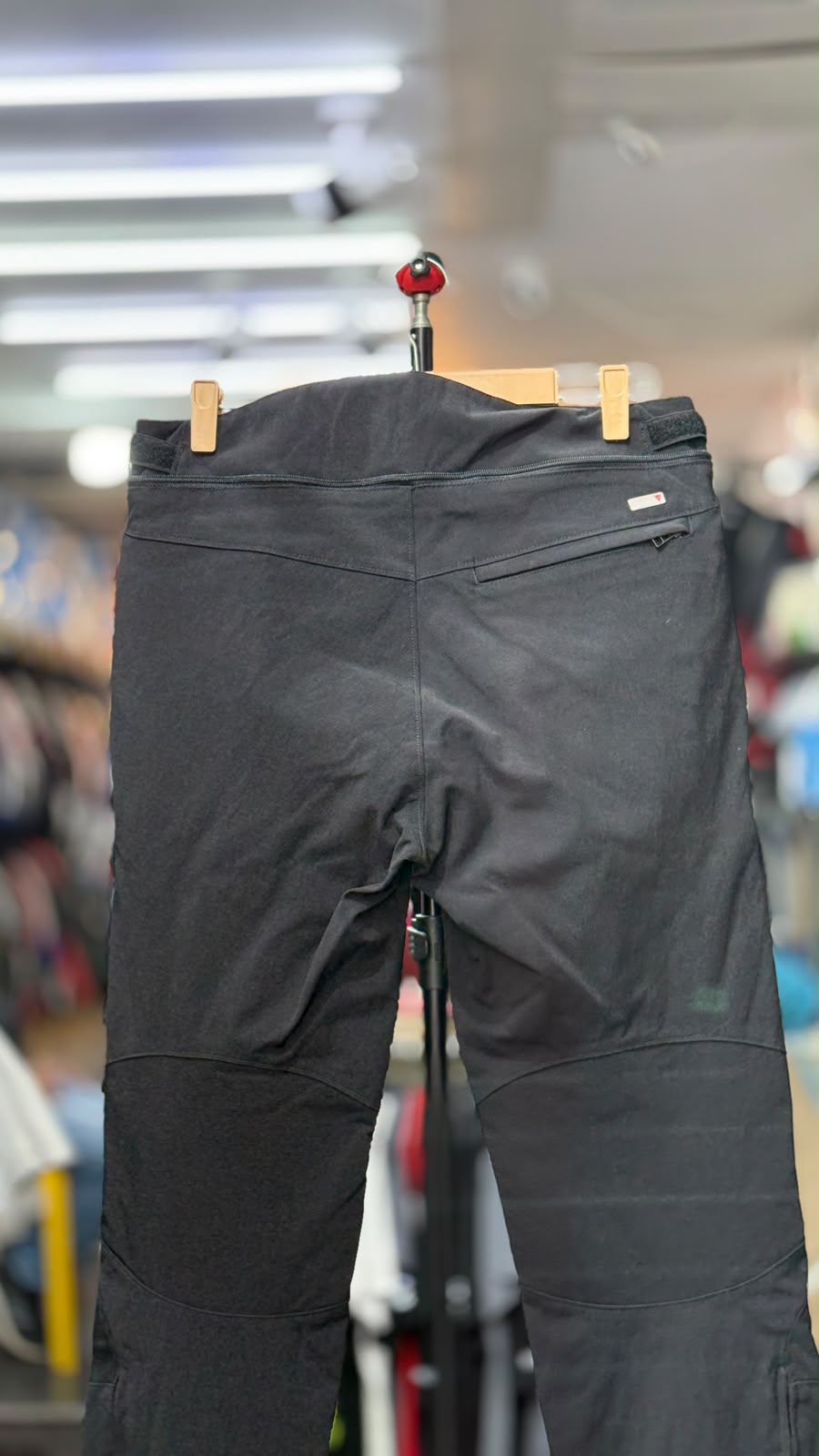 DAINESE SPR TOURING RIDING PANT WITH LEVEL 2 PROTECTION SIZE 34 WAIST - Image 6