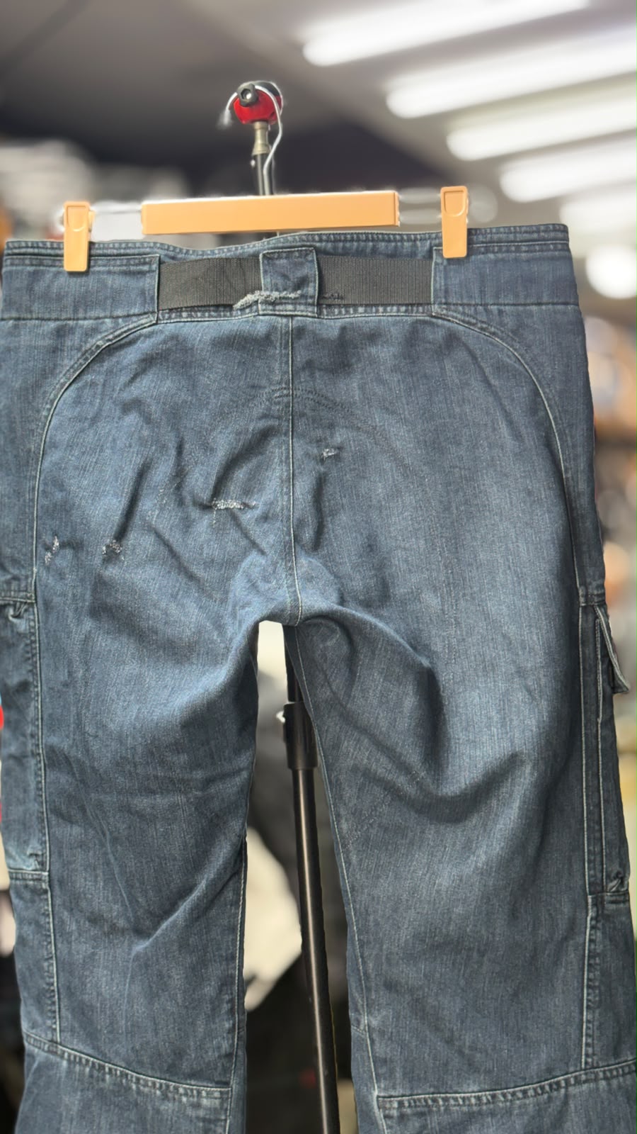 BMW MOTERRAD TOURING RIDING DENIM PANT WITH LEVEL 2 PROTECTION SIZE 36 WAIST - Image 4