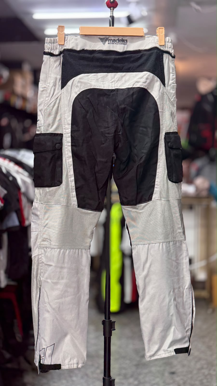 MODEKA TOURING RIDING PANT WITH LEVEL 2 PROTECTION SIZE 36 WAIST - Image 2