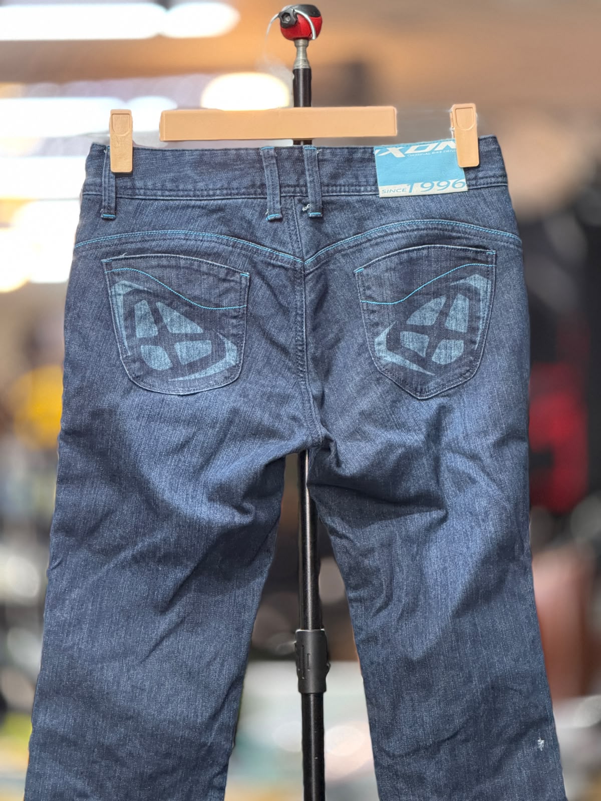 IXON RIDING DENIM PANT WITH LEVEL 2 PROTECTION SIZE 28 WAIST - Image 5