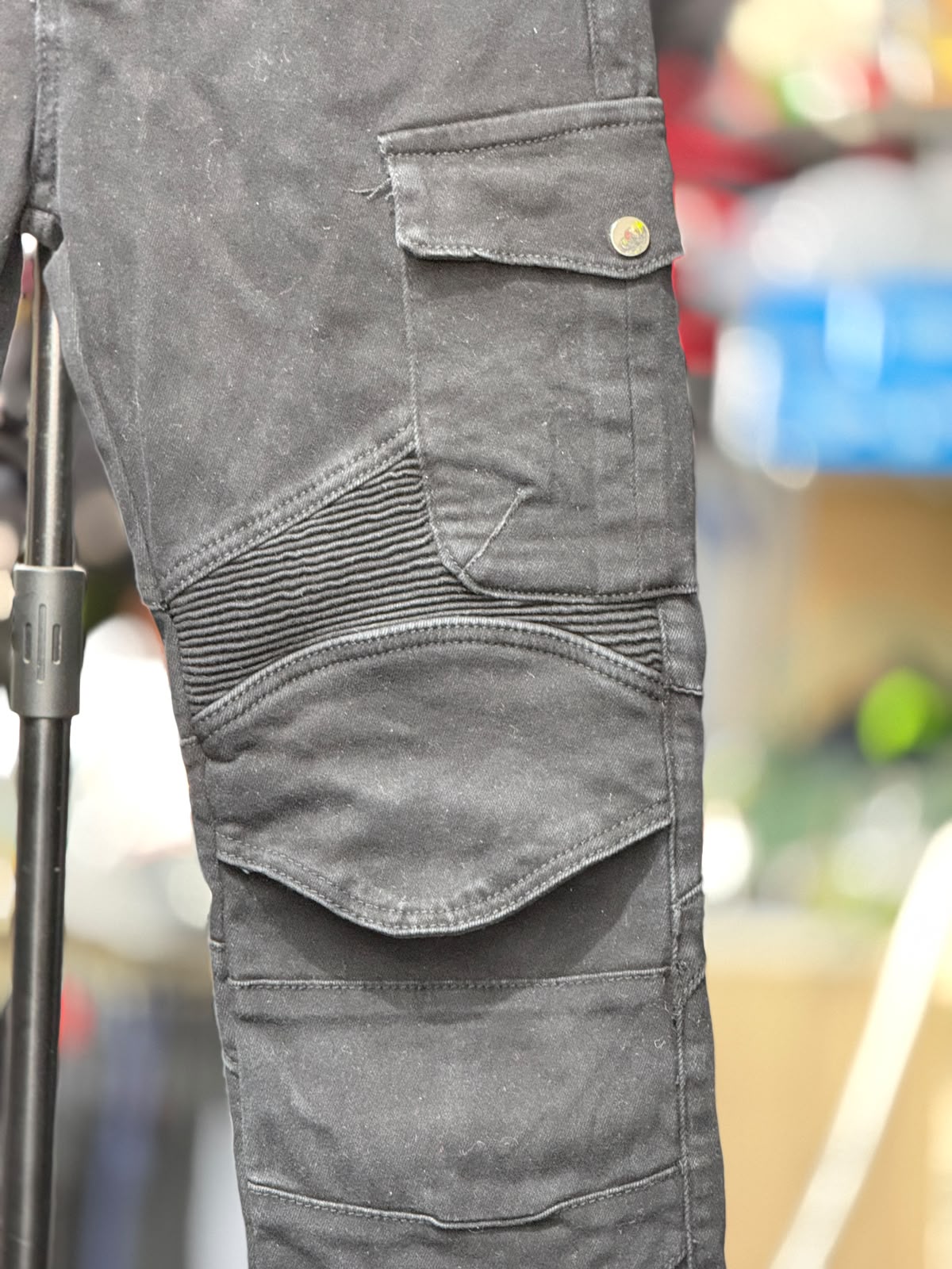COOL RIDING DENIM PANT WITH LEVEL 2 PROTECTION SIZE 28 WAIST - Image 3
