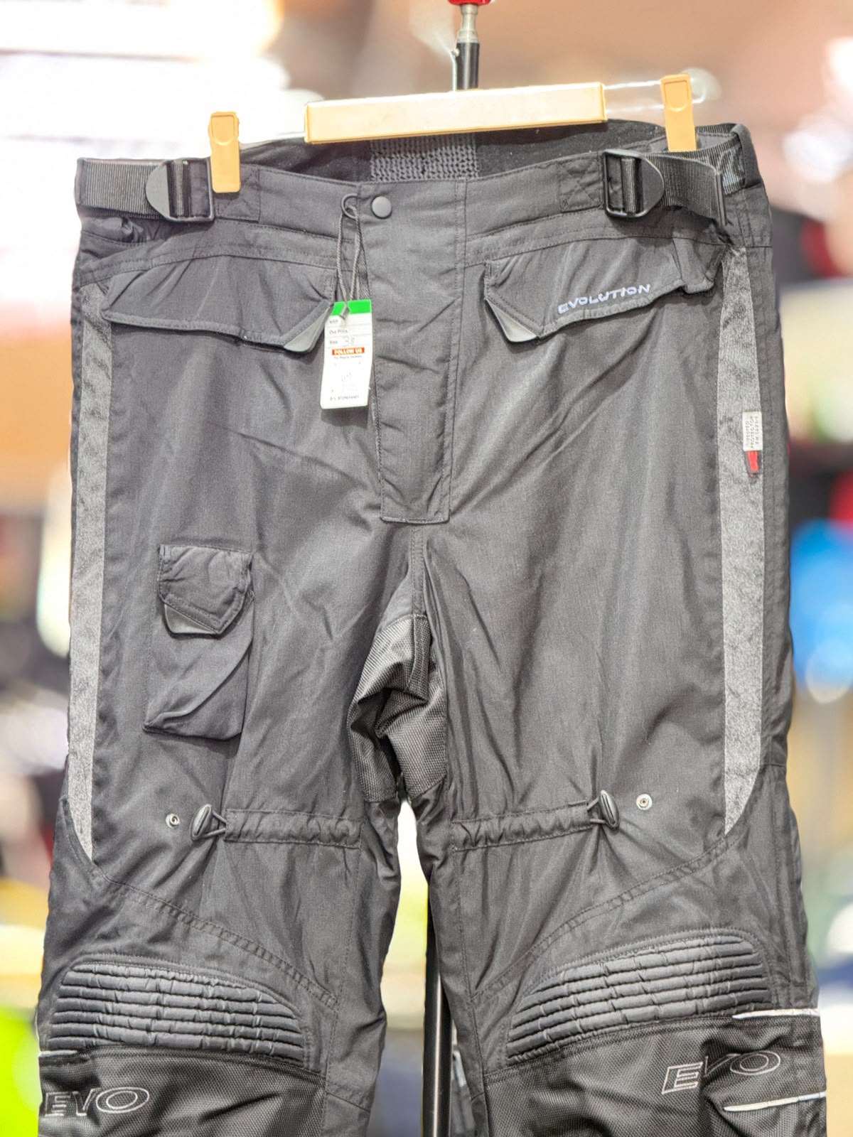 EVOLUTION TOURING RIDING PANT WITH LEVEL 2 PROTECTION SIZE 38 WAIST - Image 6