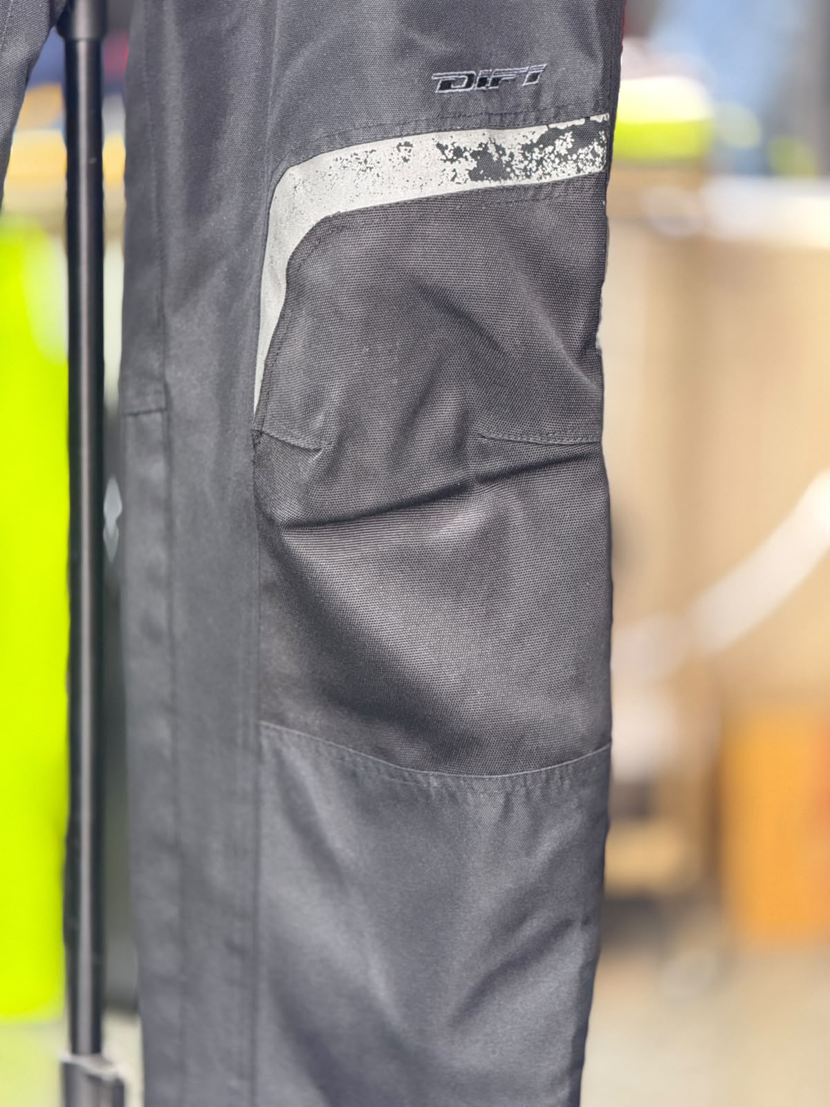 DIFI TOURING RIDING PANT WITH LEVEL 2 PROTECTION SIZE 38 WAIST - Image 4