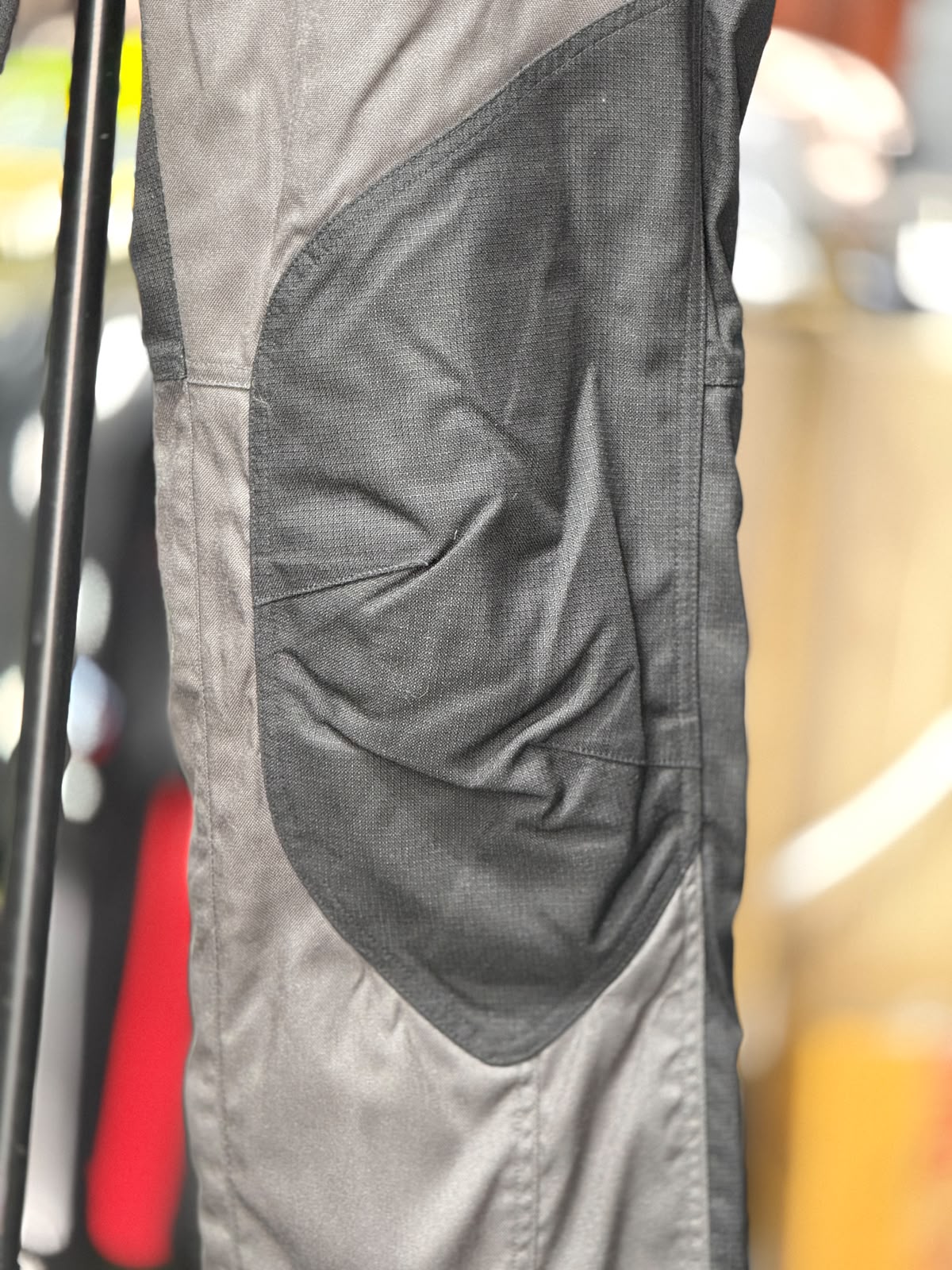 BMW MOTERRAD TOURING RIDING PANT WITH LEVEL 2 PROTECTION SIZE 38 WAIST - Image 4