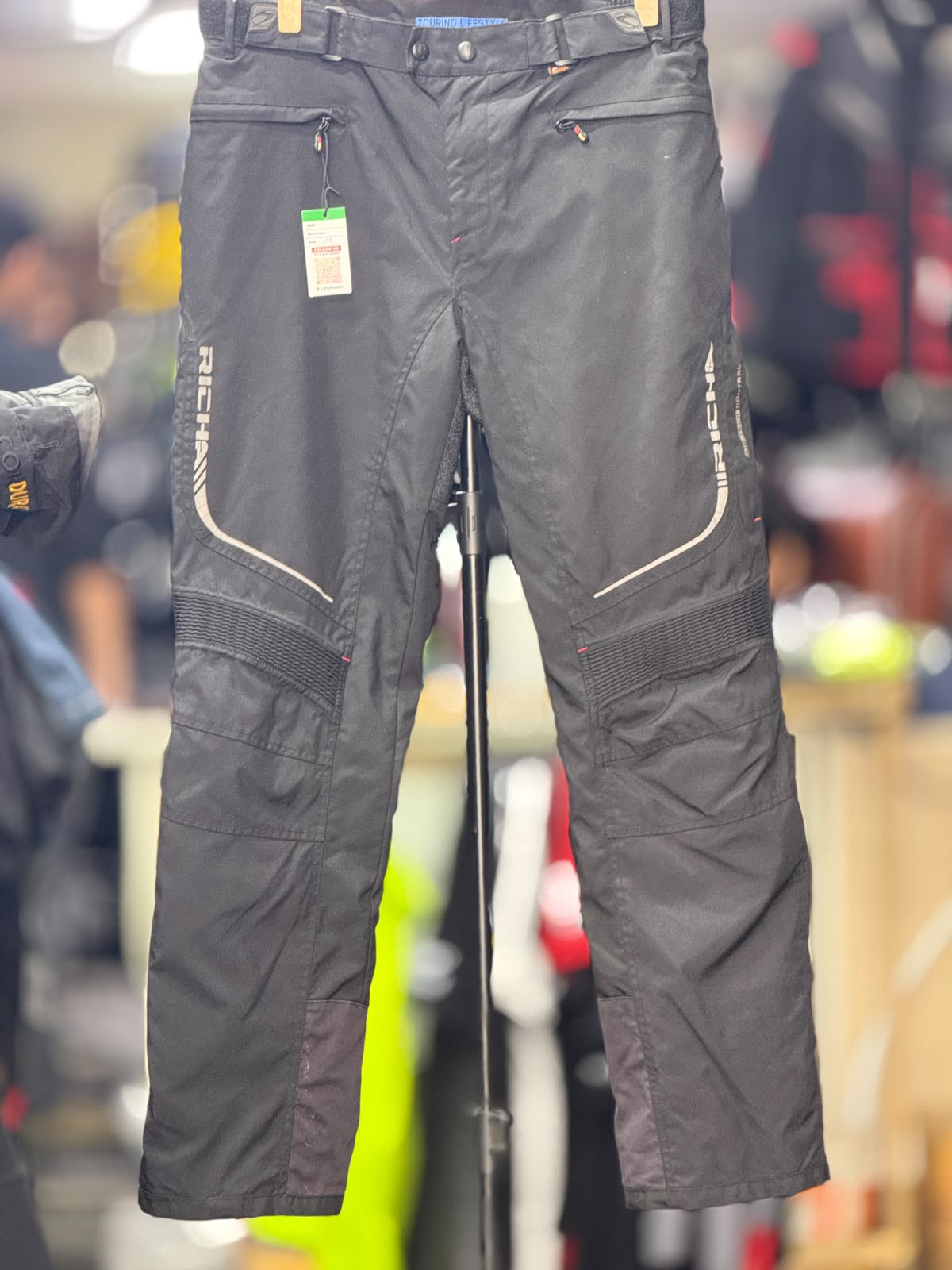 RICHA TOURING RIDING PANT WITH LEVEL 2 PROTECTION SIZE 38 WAIST