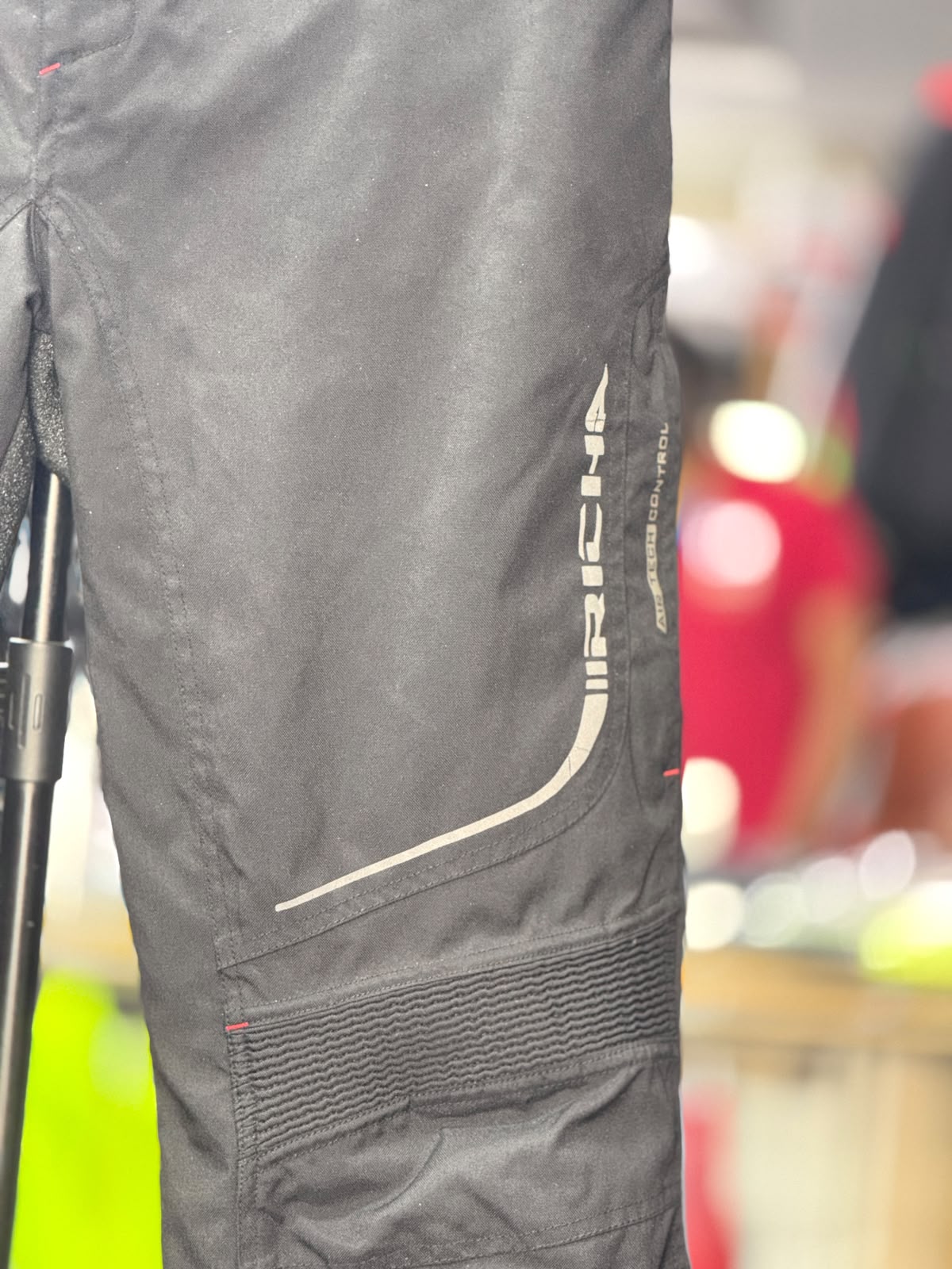 RICHA TOURING RIDING PANT WITH LEVEL 2 PROTECTION SIZE 38 WAIST - Image 4