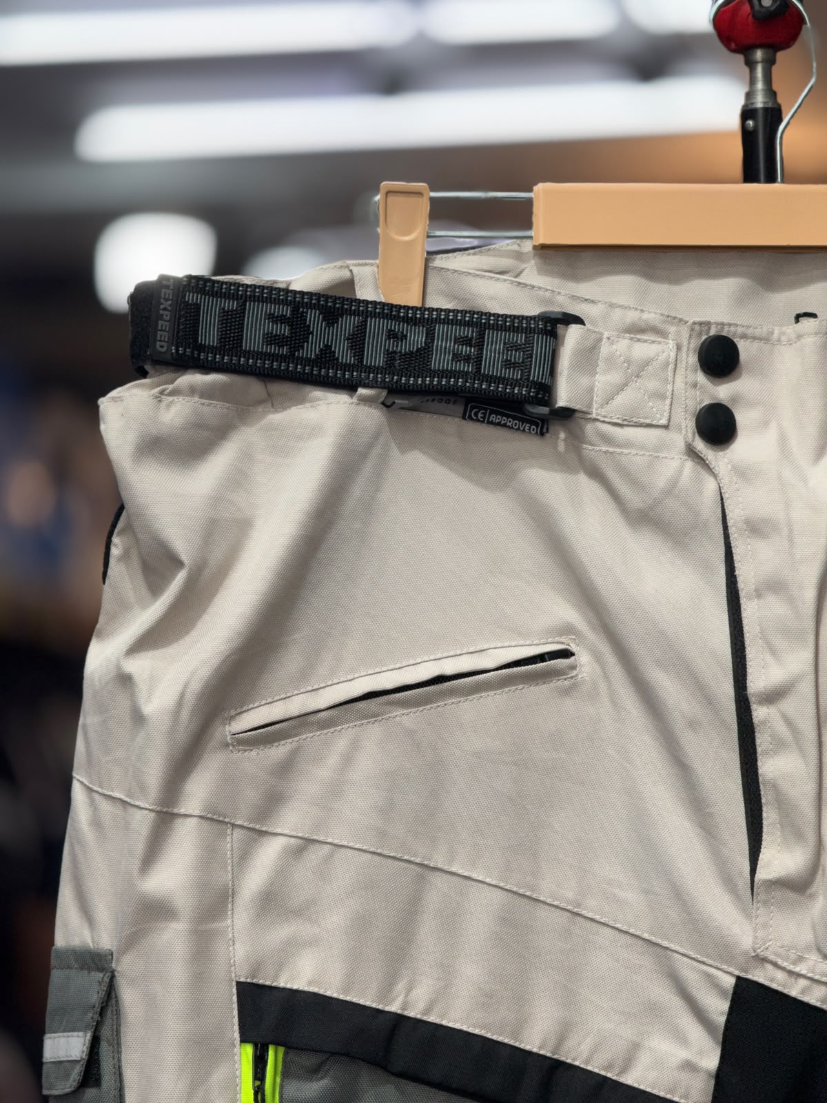 TEXPED TOURING RIDING PANT WITH LEVEL 2 PROTECTION SIZE 44 WAIST - Image 7