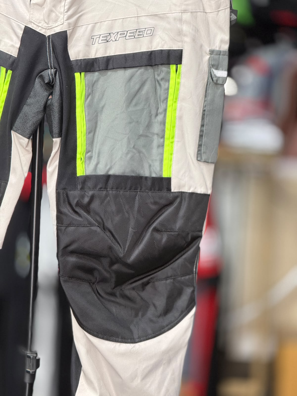 TEXPED TOURING RIDING PANT WITH LEVEL 2 PROTECTION SIZE 44 WAIST - Image 2