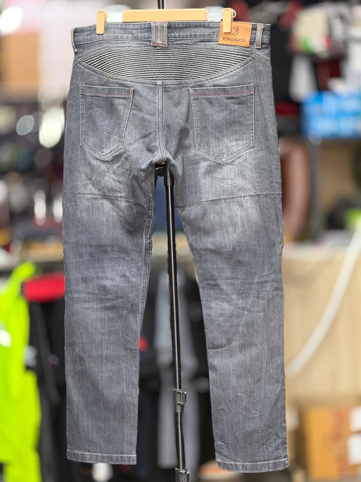 BELD DENIM RIDING PANT WITH LEVEL 2 PROTECTION SIZE 42 WAIST - Image 2