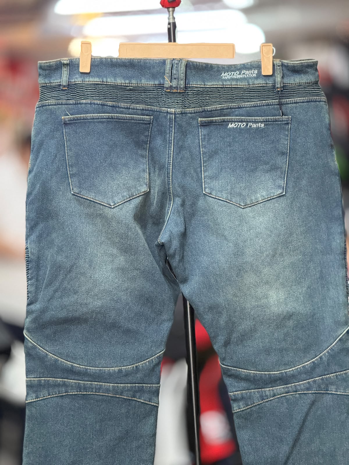 MOTO PANTS DENIM RIDING PANT WITH LEVEL 2 PROTECTION SIZE 40 WAIST - Image 2