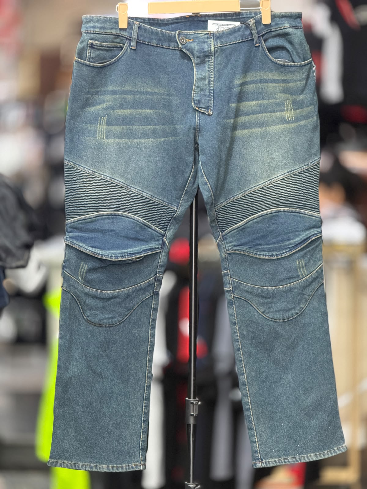 MOTO PANTS DENIM RIDING PANT WITH LEVEL 2 PROTECTION SIZE 40 WAIST